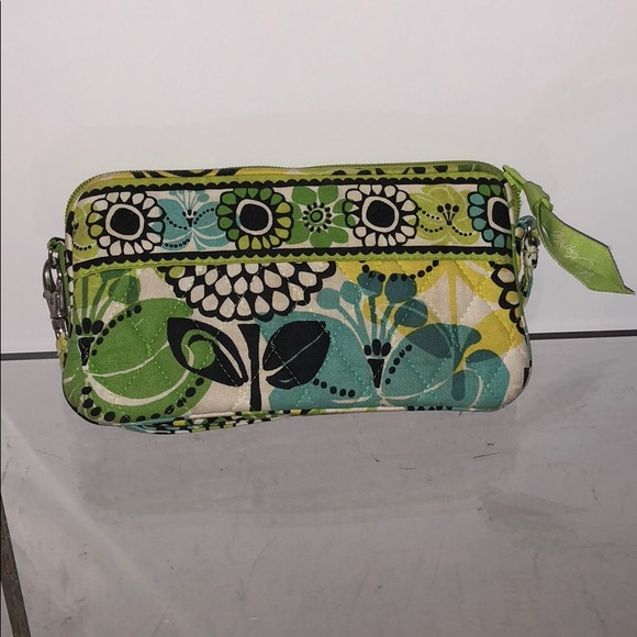 Vera Bradley Handbags - Vera Bradley wallet/small purse